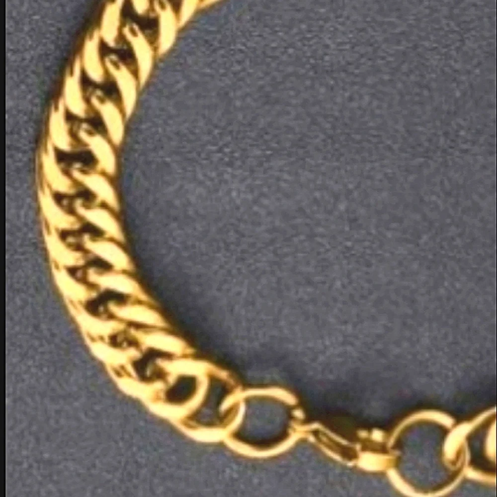 Men's Gold Thick Chain Style Stainless Steel Bracelet NEW One Piece Chain B…